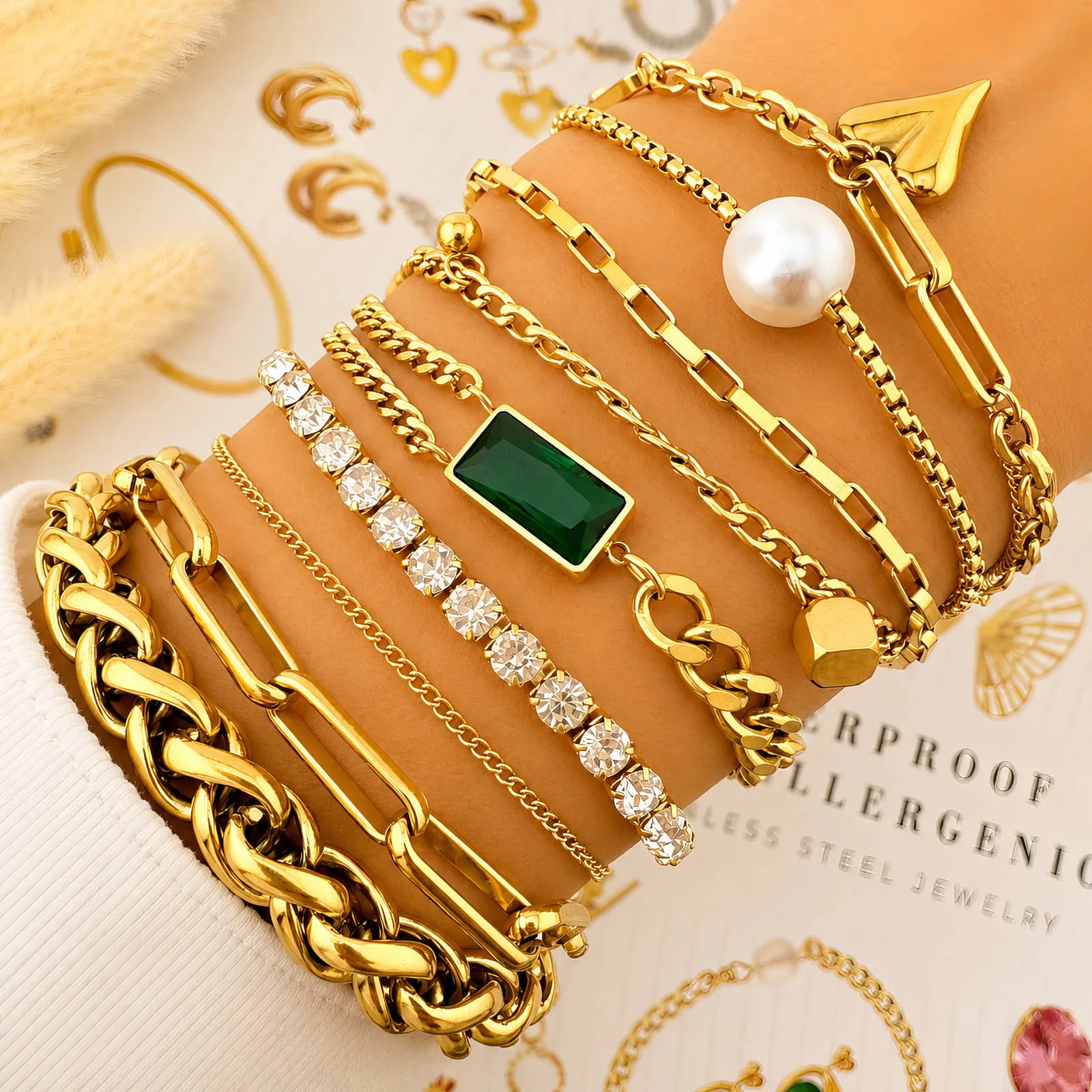 Bratara tennis aurie cu pietre zirconia placata cu aur 18K 3